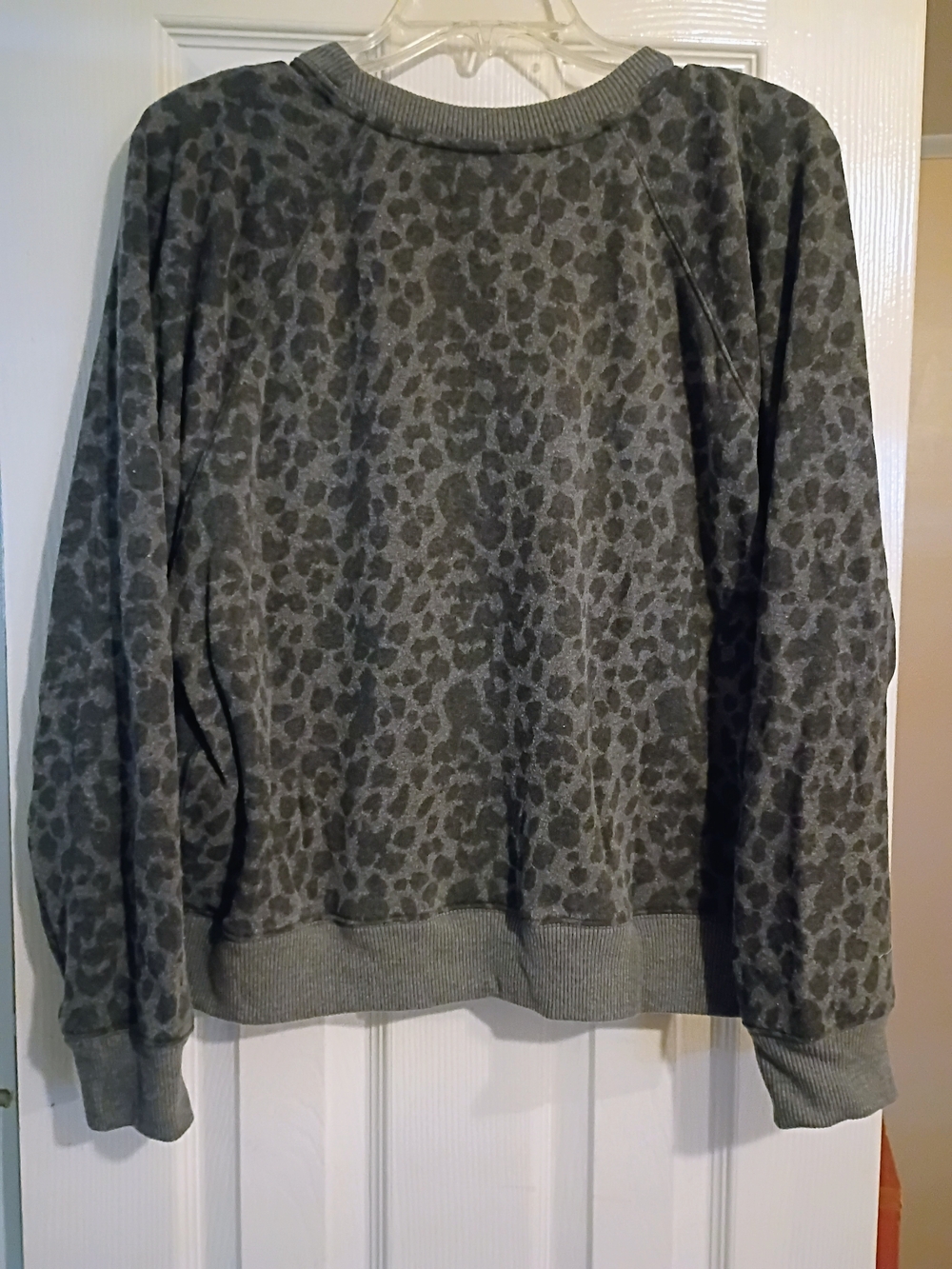 Victoria's Secret Grey Black Leopard Print Crewneck